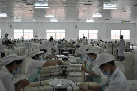 康师傅生产车间