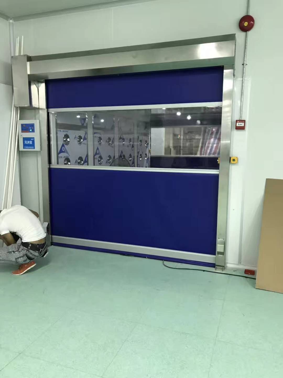 广州宝洁风淋室现场实例 广州宝洁风淋室现场实例